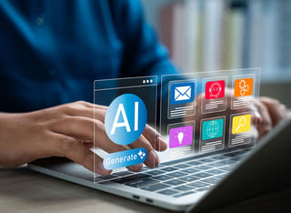 Kezdő kriptóbefektető az AI-alapú automatizált kereskedés alapismereteivel